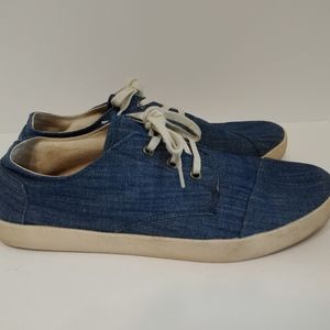Toms denim shoes